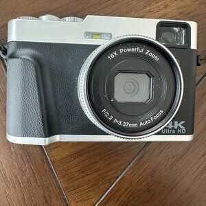 4K Digital Camera with Case